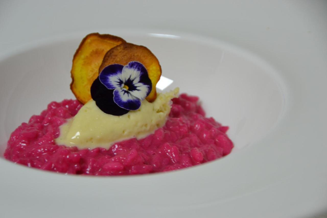 Almhotel Bergerhof Sarentino Bagian luar foto